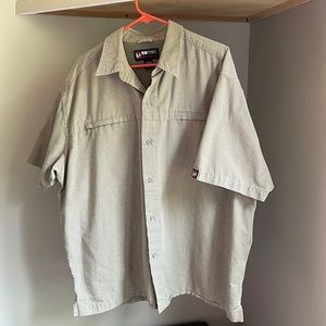 Eddie Bauer men’s XL button down shirt